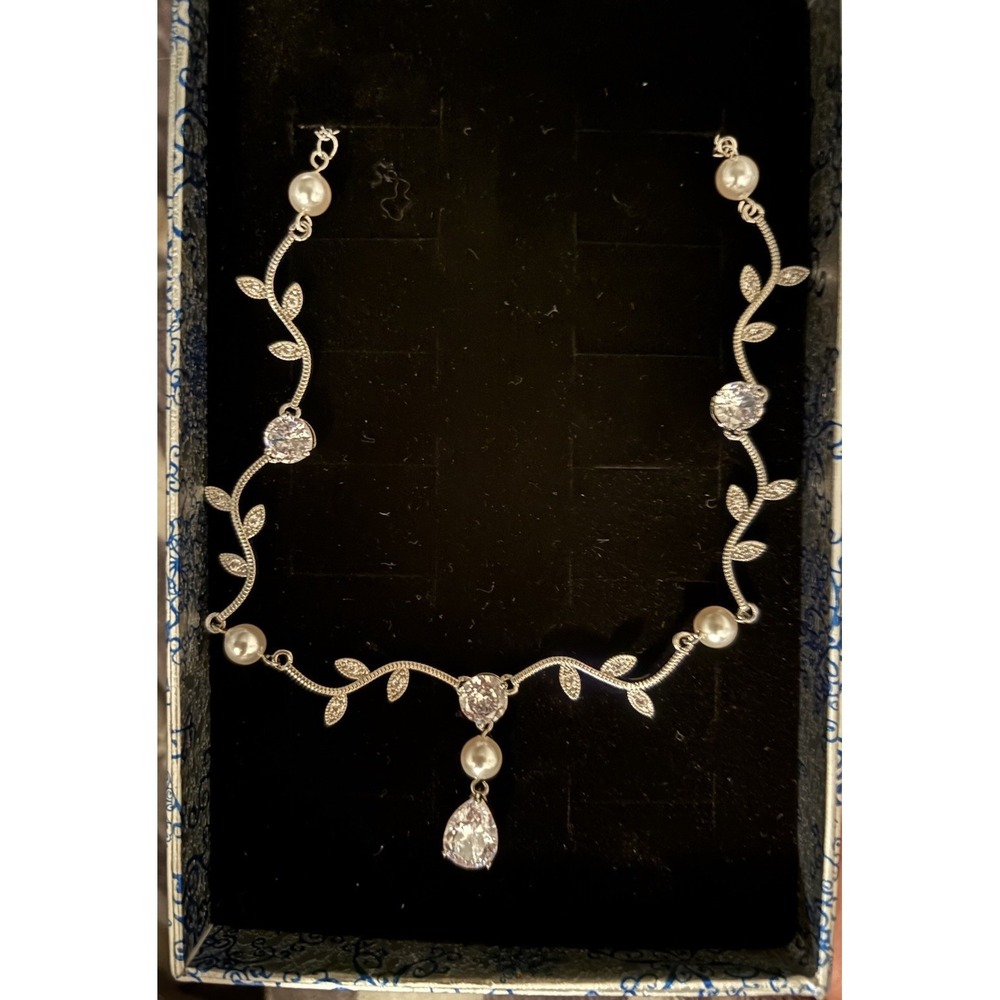 BRIDAL ZIRCONIAS w FAUX PEARLS VINE Adjustable 18" NECKLACE-WEDDING  JEWELRY